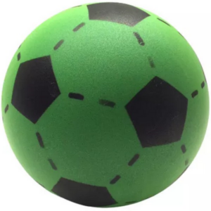 Foam voetbal groen 20 cm.